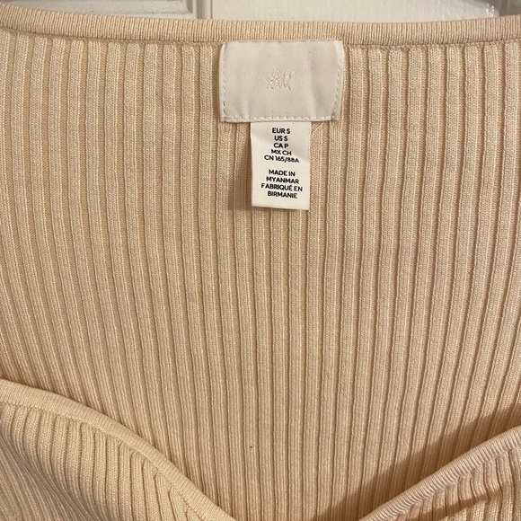 SWEETHEART NECKLINE KNIT TOP H&M - Picture 3 of 4